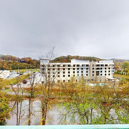 Pigeon Forge Paradise Bilik gambar
